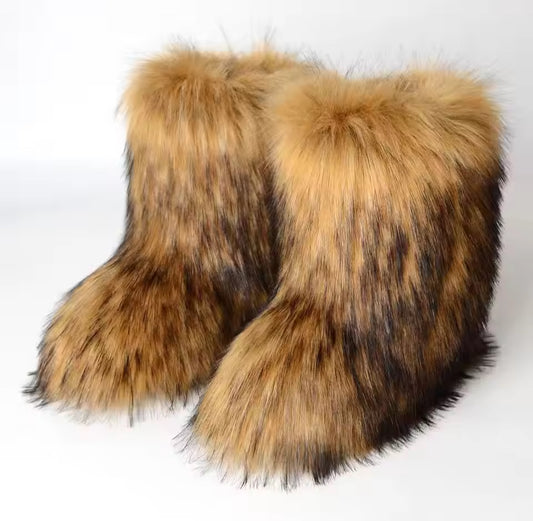 MST Phase 2000s Fluffy Boots