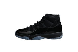Air Jordan 11 retro Cap and Gown