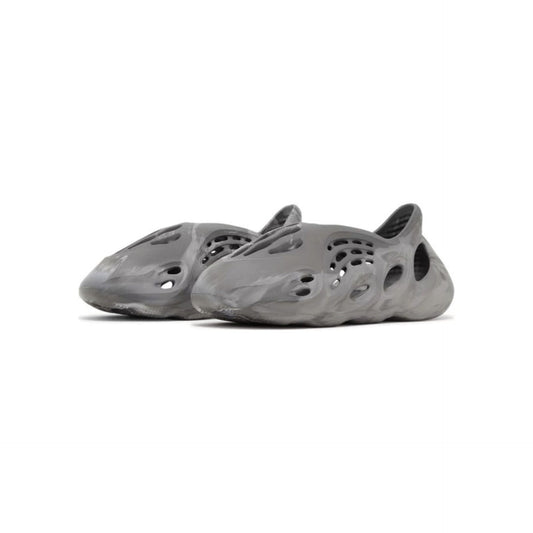 Adidas Yeezy Foam Runners Garbon MX Granite