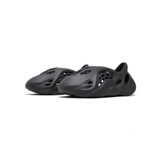 Adidas Yeezy Foam Runners ONYX