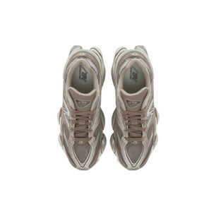 New Balance 9060 Mushroom
